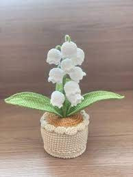 Mini Crochet Flower Pot – Handmade Yarn Plant | Cute Desk Decor | Amigurumi Gift | Tiny Plant Plush (Copy) (Copy)