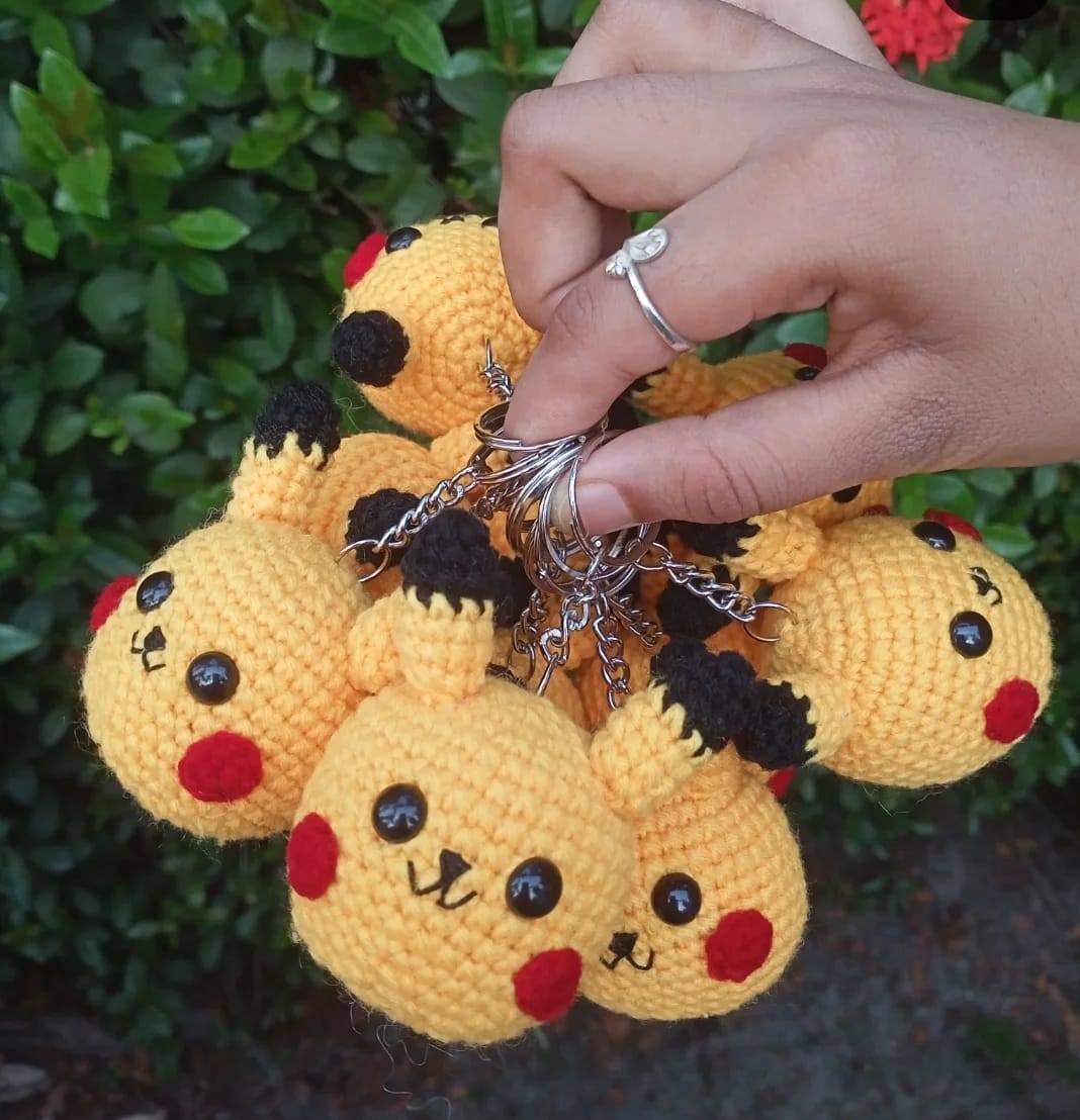 Handmade Crochet Keychain – Cute Bag Charm | Personalized Gift | Mini Plush Key Ring